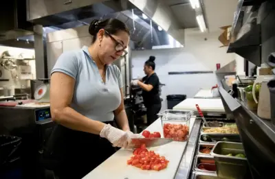 San Diego County’s unemployment rate drops to 4% in April