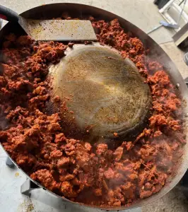 Tacos Las Manitas does disco at the Cinco de Mayo edition of Monday Night Foodball