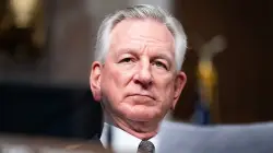 Sen Tuberville previews NIL meeting with Trump, says Democrats 'don't care' about college sports