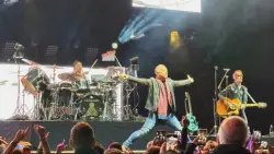 Review: Simple Minds’ Jim Kerr & co. keep their legacy alive in Chula Vista
