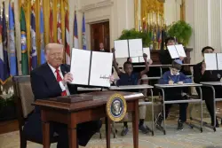 Opinion: Ignoring laws and courts, Trump crosses a legal Rubicon